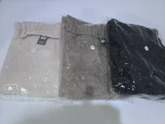 (新品: 3着 = 27,000円) J by ブークレニット 77