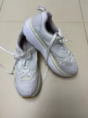 AKIIICLASSIC スニーカー