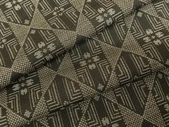 クバ織物布　「草ビロード」ラフィアヤシの葉の繊維　アフリカ　民芸品 クバ織物布 「草ビロード」ラフィアヤシの葉の繊維 アフリカ 民芸品