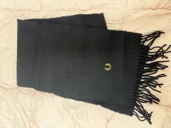 フレッドペリー ブラック マフラー