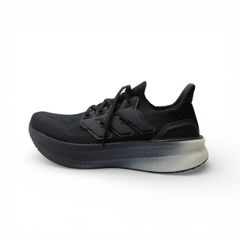 美品【ワイスリー】Y-3 ウルトラブースト ライト スニーカー 25.5 黒 