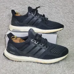 フリーユーズ 275 アディダス ウルトラブースト スニーカー