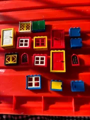 LEGOブロック窓などの部品まとめ出品