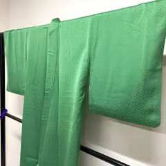 色無地　紋なし　小花地紋　バチ襟　グリーンカラー　着物　091tz