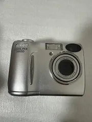 デジカメ　本体　Nikon Coolpix 5600 現状品