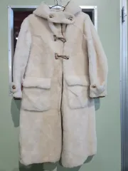 ウール100% フードコート