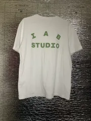 IAB スタジオ 白 Tシャツ