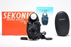 Item thumbnail for item 6300dbc6-966a-4875-84e5-ec5449c20780