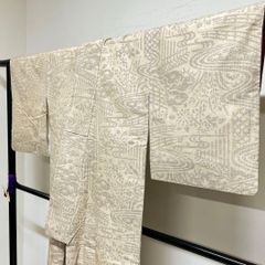 正絹 夏大島紬 有栖川文様 織り出し 紗紬 - メルカリ