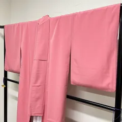 色無地　正絹　無地　ピンク　着物　064t