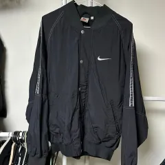 NIKE 90s ブラック コーチ ジャケット