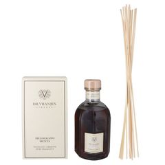 テュエリーミュグレー エイリアン オー エクストラオーディナリー