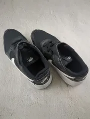 NIKE / スニーカー