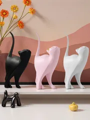 ピンクの猫の置物、北欧スタイルの猫のアートオブジェ、自宅の装飾、レジン製フィギュア、オフィスやホームデコレーション、クラフト、ルー