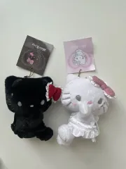 ハローキティ ぬいぐるみ ブラック キーホルダー