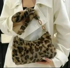 新品 レオパード ファー ショルダーバッグ チェーンバッグ