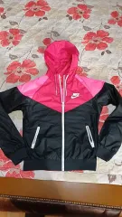 ナイキ ウィンドランナー 85 レディース55 バスト49 丈60