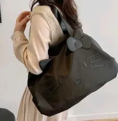 ハローキティ デザイン ブラック ショルダーバッグ トートバッグ 新品（ブラック、ピンク）