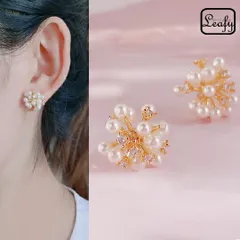 フラワーモチーフ パールピアス ジルコニア 華やか 高級感 大人可愛い エレガント 立体デザイン 存在感 ゴールドアクセサリー レディースアクセ お呼ばれ パーティー 二次会 フォーマル デート   卒業式 入学式 セレモニー バレンタイン   ギフト 記念日
