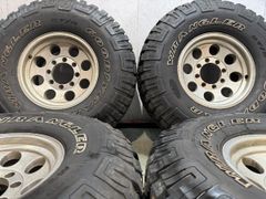 ミッキートンプソン 139.7×5穴 15×10j ジムニー ジープ ダッジ等
