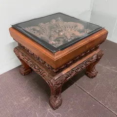 ♭ サイドテーブル アジア民芸家具  ローテーブル ガラス センターテーブル 花台 飾り台 彫刻 B