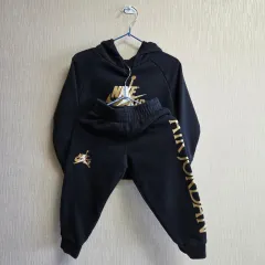 ナイキ ジョーダン ブラック 上下セット 2t (90オススメ)