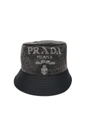 2026年最新】prada バケットハット デニムの人気アイテム - メルカリ