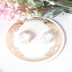 no.401　レジン　小石型　キラキラ　シルバー　丸　ぷっくり　ピアス　イヤリング　ハンドメイド