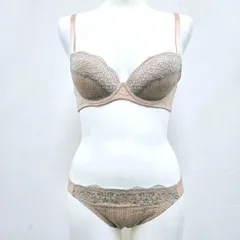 【新品・未使用】　ブラジャー＆ショーツ　　モカ　　　　UKA/E09    TC269