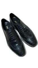 PRADA ブラック ウイングチップ メンズ 靴