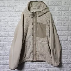 ユニクロ ホワイトマウンテニアリング フリースジャケット 出品