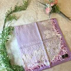 ランバンコレクション　ハンカチ　スカーフ　シルク50％　LANVIN COLLECTION　ピンク　ストライプ　大判　新品