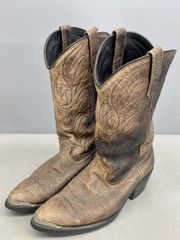 Item thumbnail for item 62277d80-a3b6-4214-a2fb-d0252039afa5