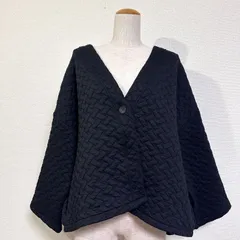 アンティカ キルティングジャガード Vネックカーディガン ワンボタン ブラック FREE