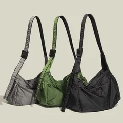 大容量 通勤バッグ カジュアル ショルダーバッグ ナイロン トートバッグ 【防水仕様】 男女兼用 防水 スポーツ風 クロスボディバッグ sdmin#