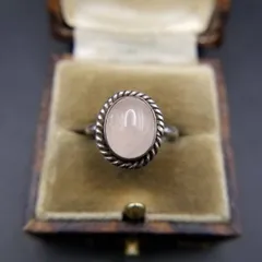 ローズクォーツ オーバル カボション ヴィンテージ リング シルバープレート 指輪 ロープリム 細幅バンド シンプル 淡いピンク BOHO Y25-S