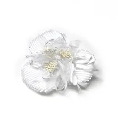 ホワイト お花 モチーフ コサージュ