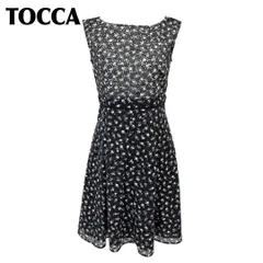 【美品】 TOCCA ノースリーブワンピース 4 ブラック 小花柄 花柄