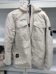 ナショナルジオグラフィック 正規品 ダウン 95 サイズ