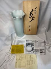 川瀬 満之】 白磁面取一輪生 陶芸 花器 花入れ 茶花 - メルカリ
