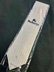 新品未開封 BURBERRYS ネクタイ  フォーマル　【店舗管理番号ｍ】