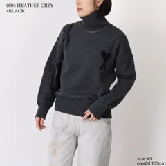 AMI ALEXANDRE MATTIUSSI AMI DE COEUR アミパリス Ami De Coeur ニット セーター ファネルネック メリノウールフェルトニットセーター UKS839 018 レディース グレー ロゴ ハイネック タートルネックのサムネイル