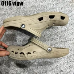 クロックス サンダル ベージュ