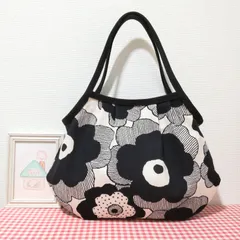 グラニーバッグ（北欧風＊大きなお花＊ブラック✕ストライプ）