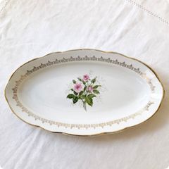 ピンクのバラが美しいサンドイッチトレイ❤️ベルナルドリモージュ