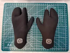 【送料無料】キッズ　2.5ミリ　起毛　サーフグローブ　　X-TENDGEAR　 Air Pile Robster Glove　日本製