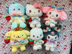 サンリオ 50周年 レインボー リボン マスコット いちご ぬいぐるみ キーホルダー