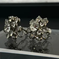 デザインイヤリング　シルバー　ラインストーン　ヴィンテージ　y2k