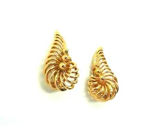 ■美品■ NINA RICCI ニナリッチ クリップ式 イヤリング アクセサリー レディース ゴールド系 DL8624