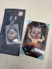 鬼滅の刃 cgv メタルキーホルダー 伊之助